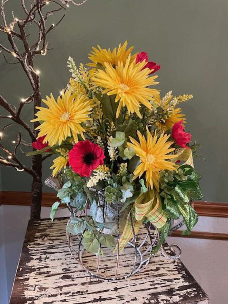 Wire stressed Water can