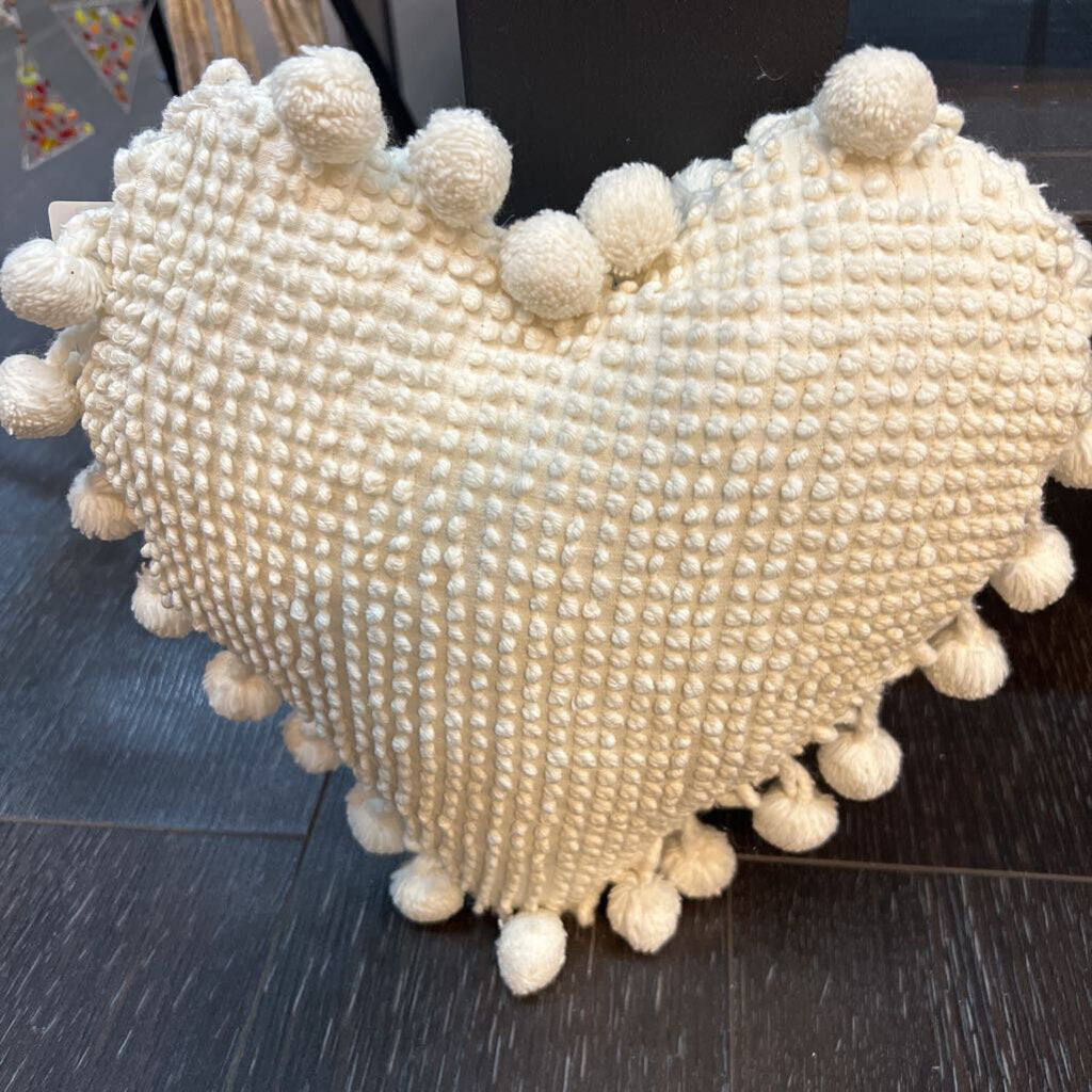 Heart Pillow LG