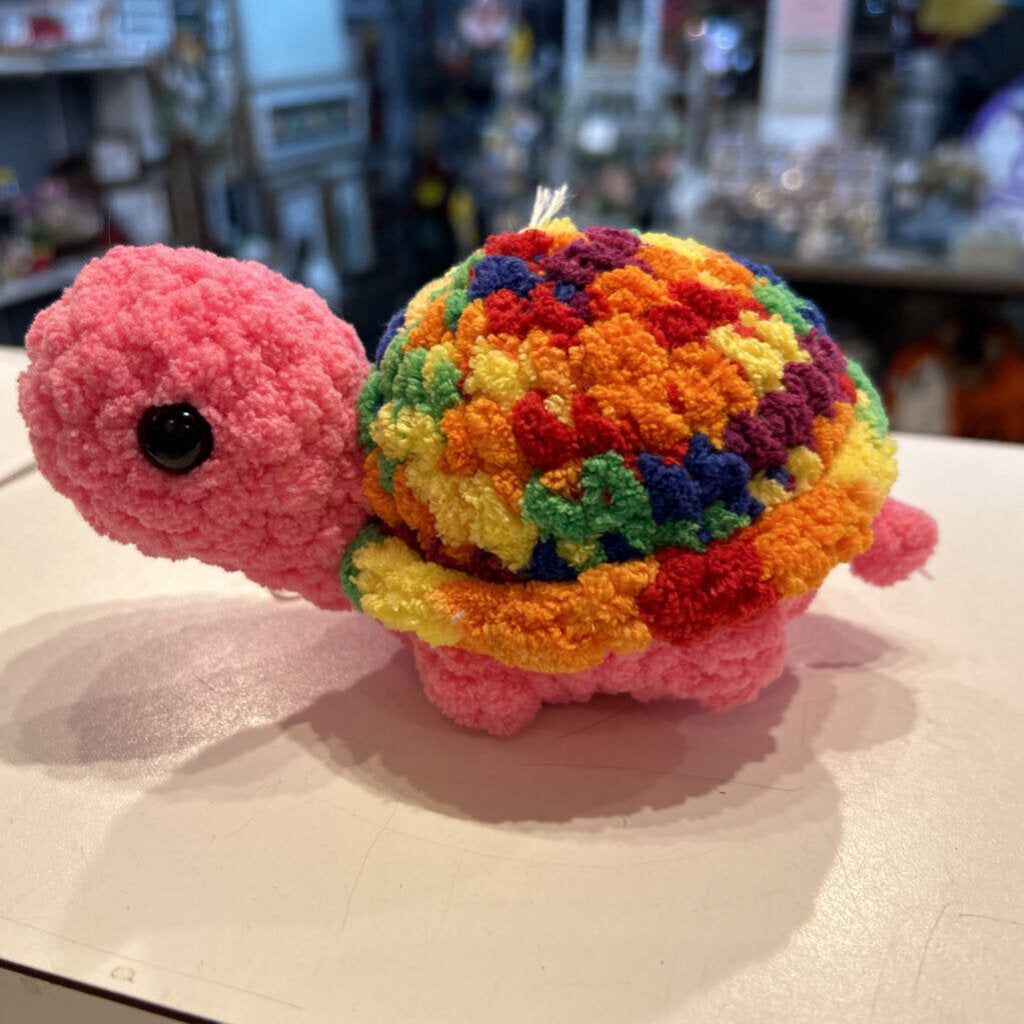 Crochet Pink Tofu Bold Rainbow Shell