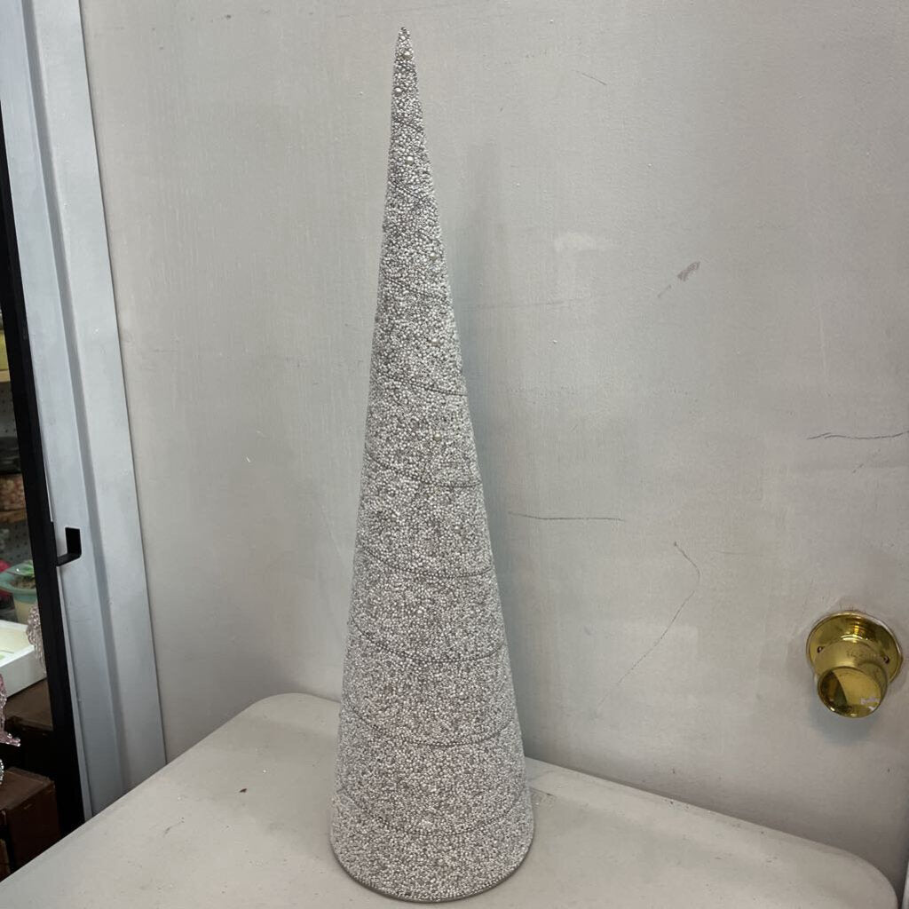 Large Cone Tree w/Glass Beads & Pearls