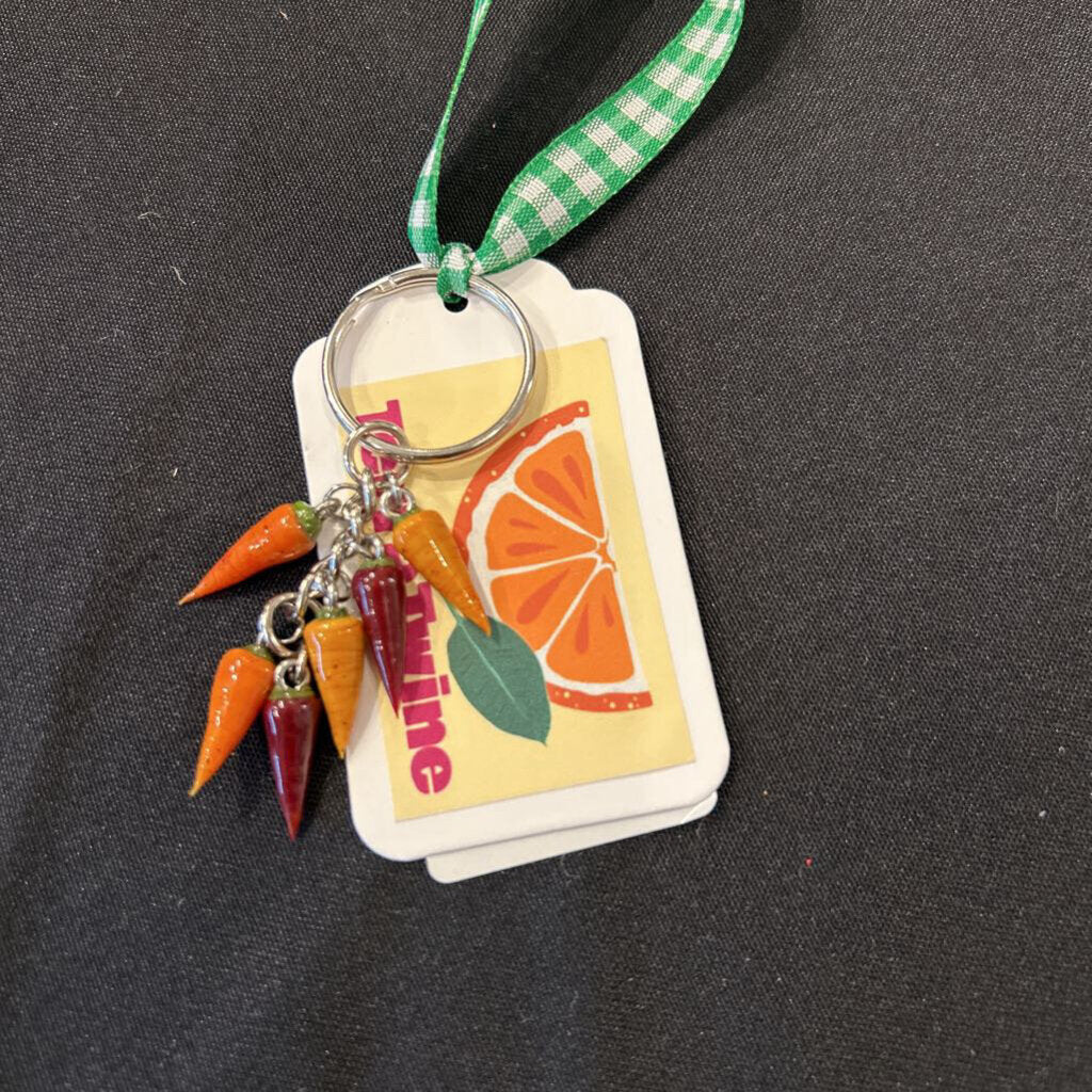 Carrot Bundle Keychain