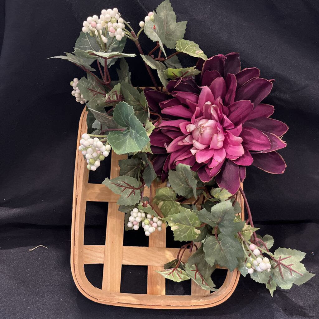 Floral Tobacco Basket