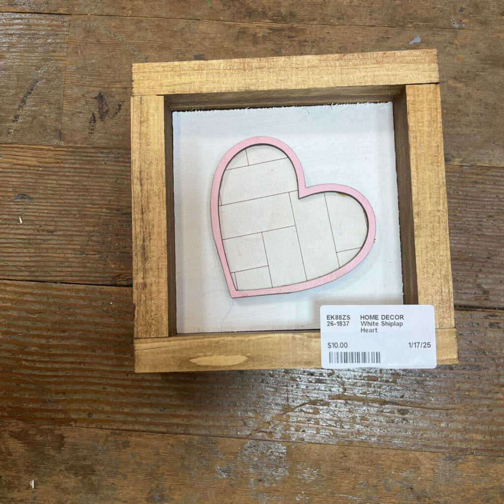 White Shiplap Heart