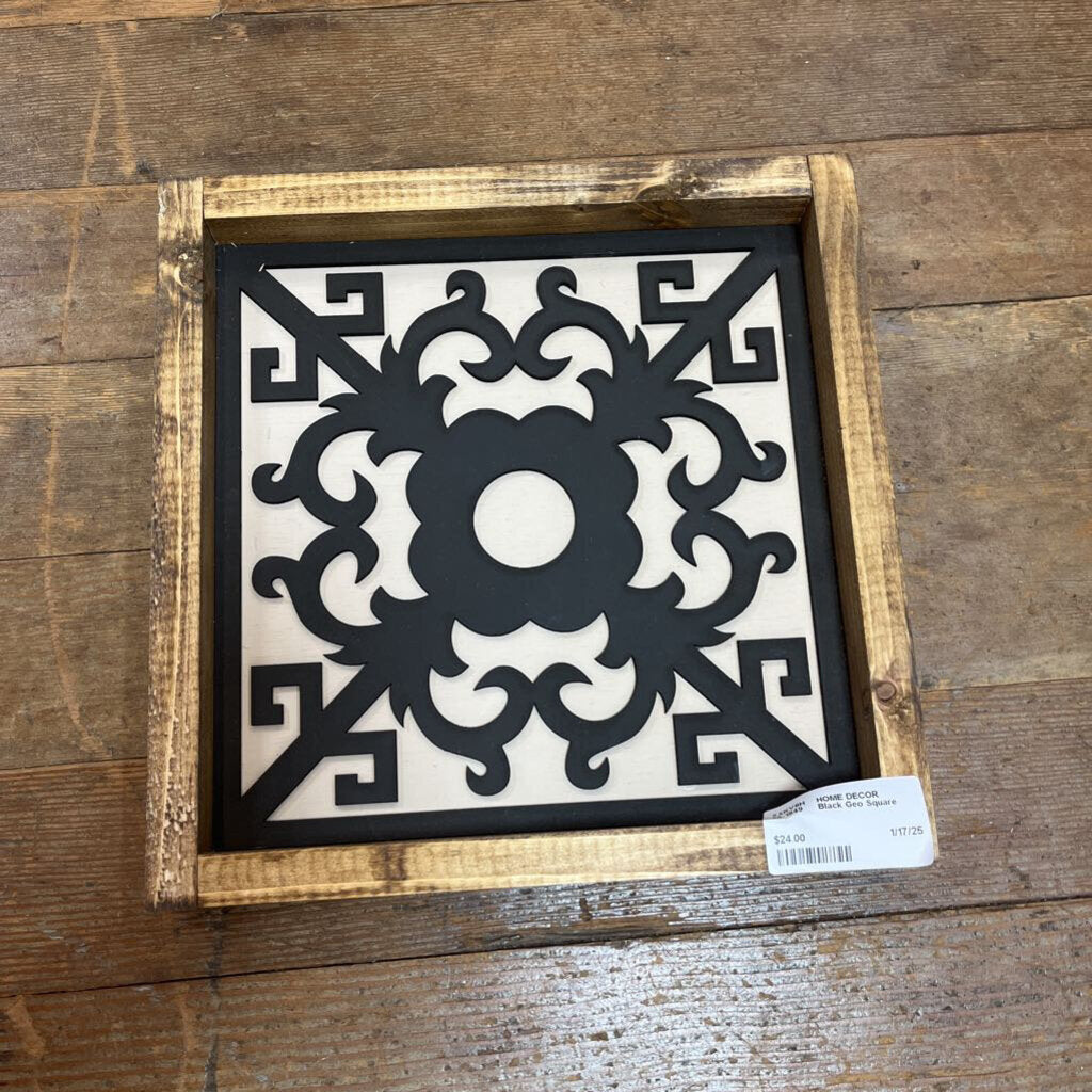 Black Geo Square