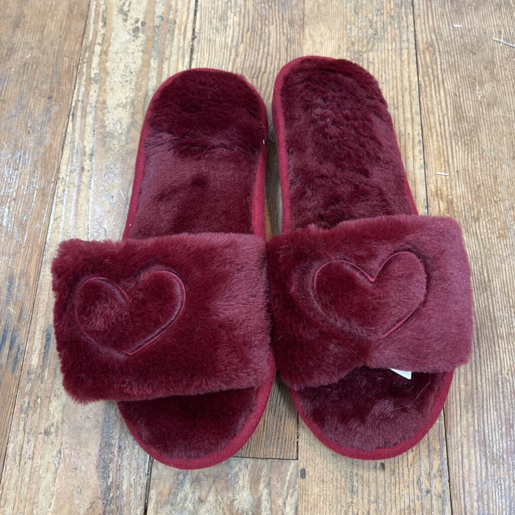 Heart Slippers White