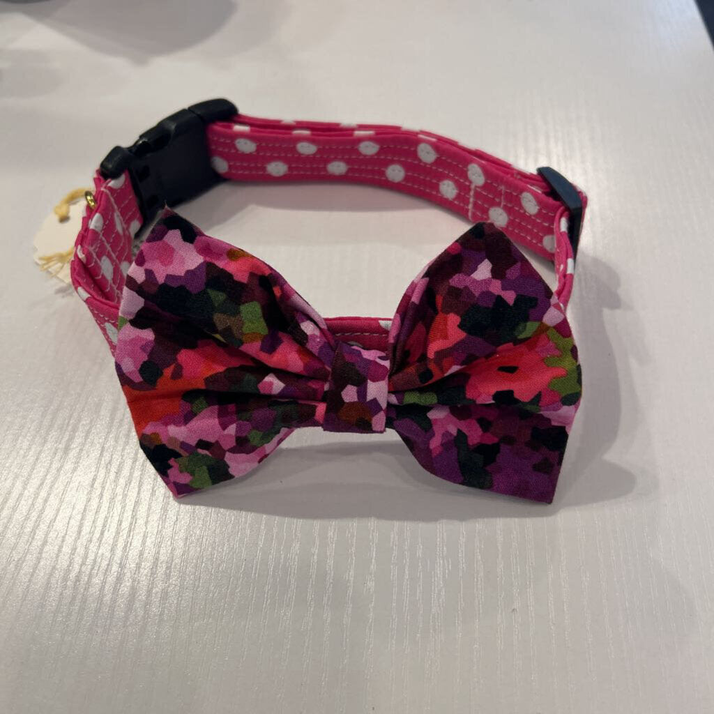 Pink Polka Dot Collar with shades of pink bow