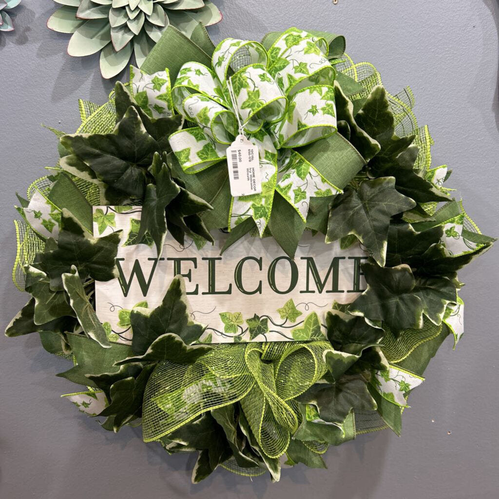 Ivy Welcome Wreath