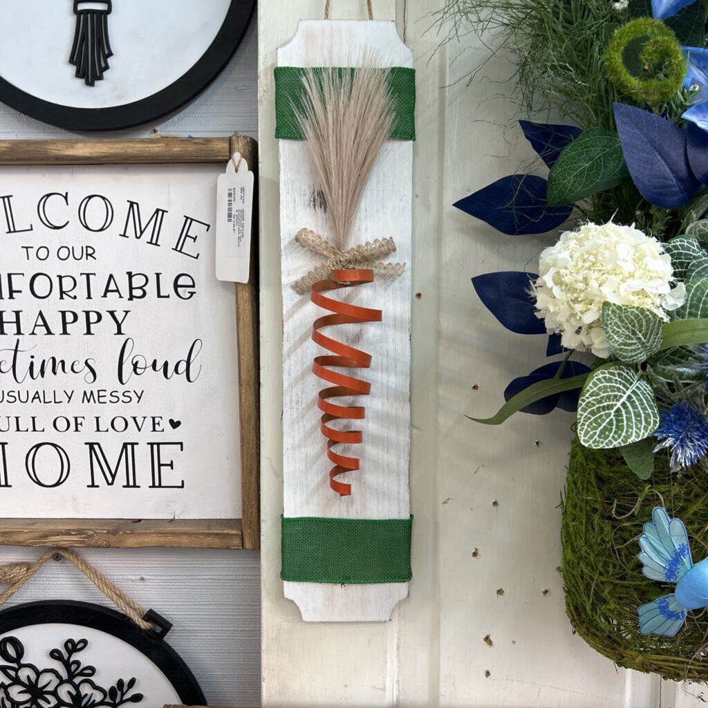 Coil Carrot on White Hanger