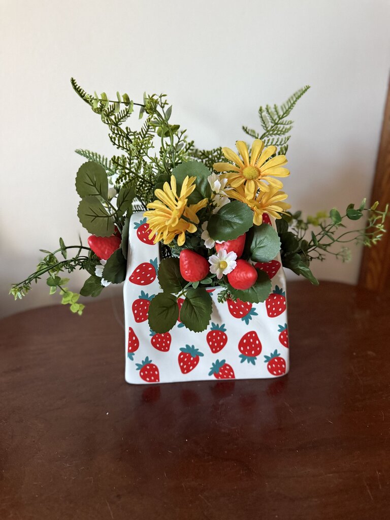 Strawberry "Bag" Floral