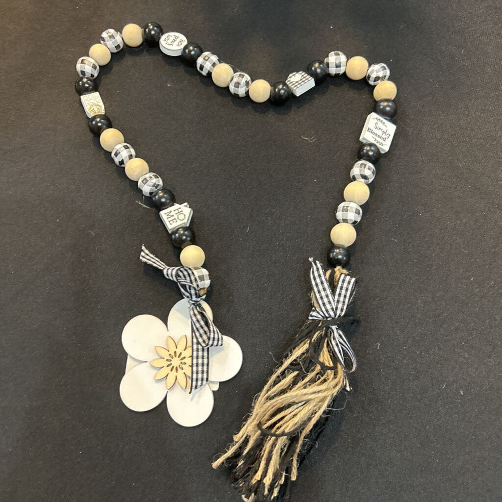 Home Sweet Home Garland