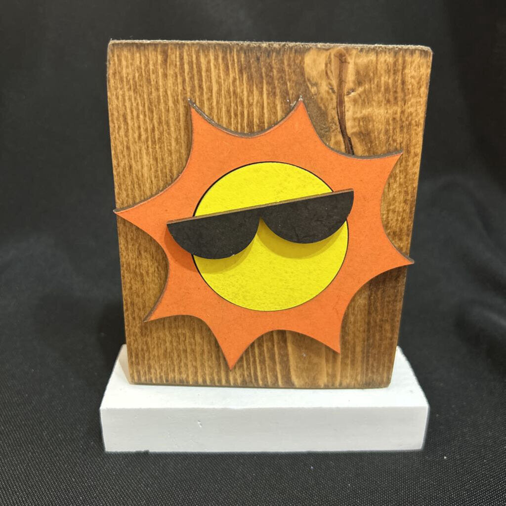 Sun Shelf Stand