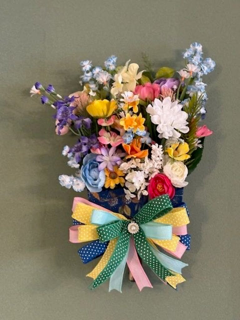 Dust Pan Hanger Floral