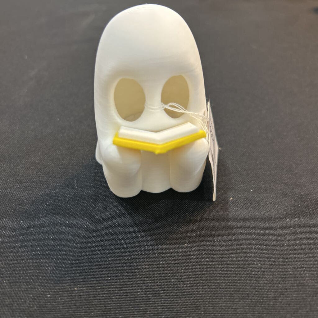 Reading Ghost-Tealight