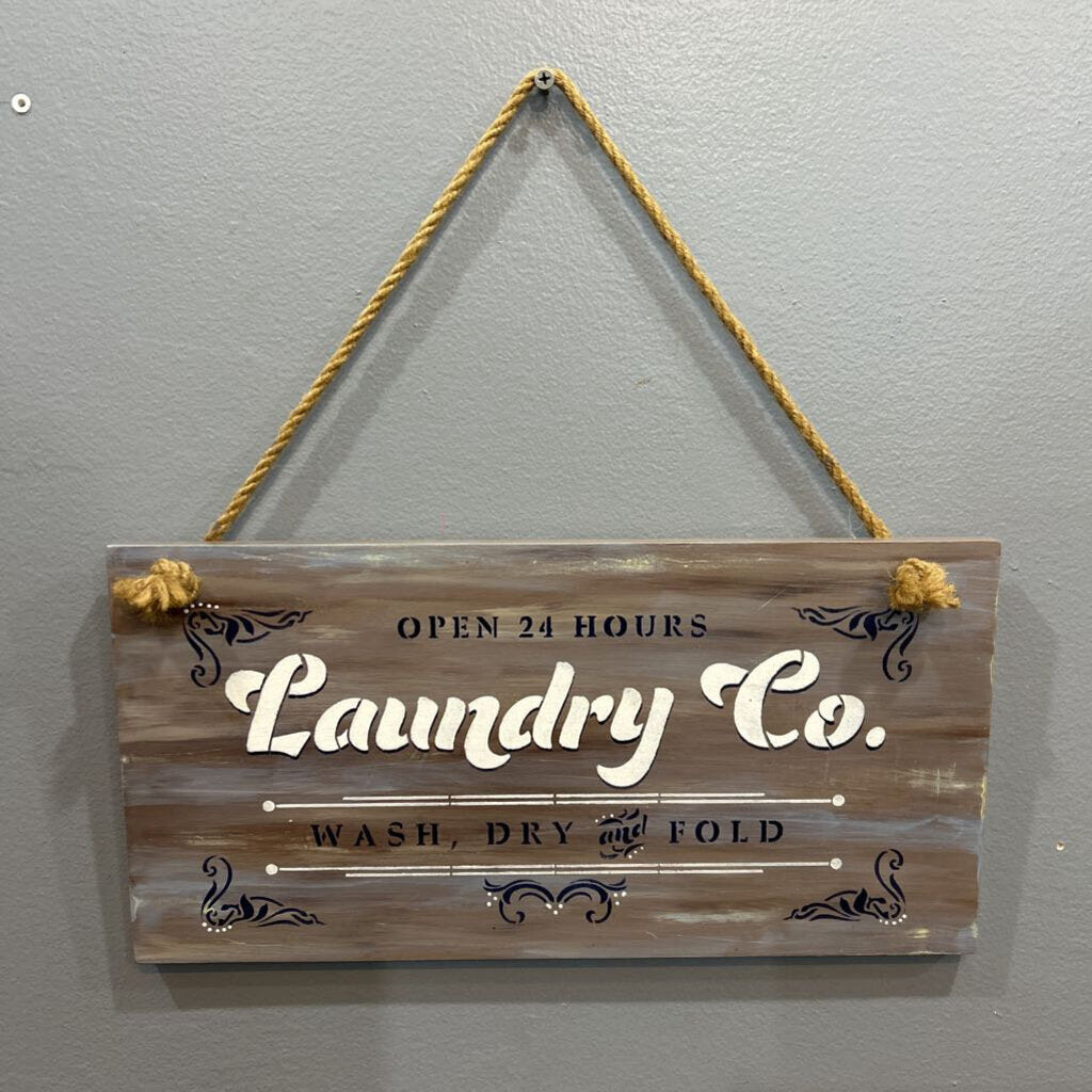 Wood, Laundry Co Rope Hanger Gry/Blu Stencil
