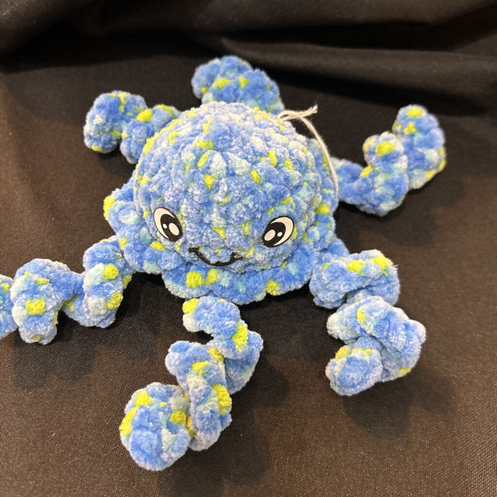 Crochet Blue Small Jellyfish
