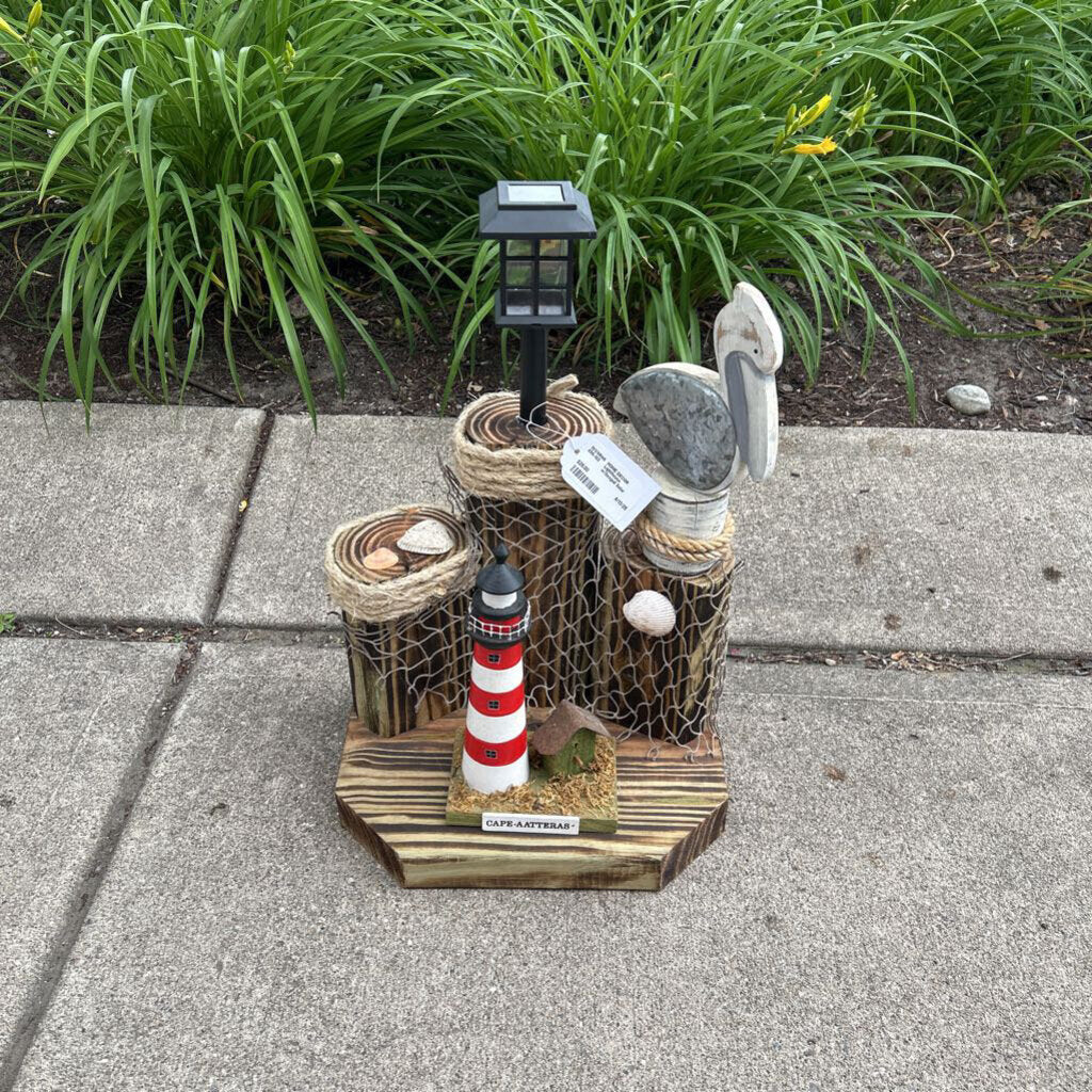 Lighthouse w/Seagull Solar