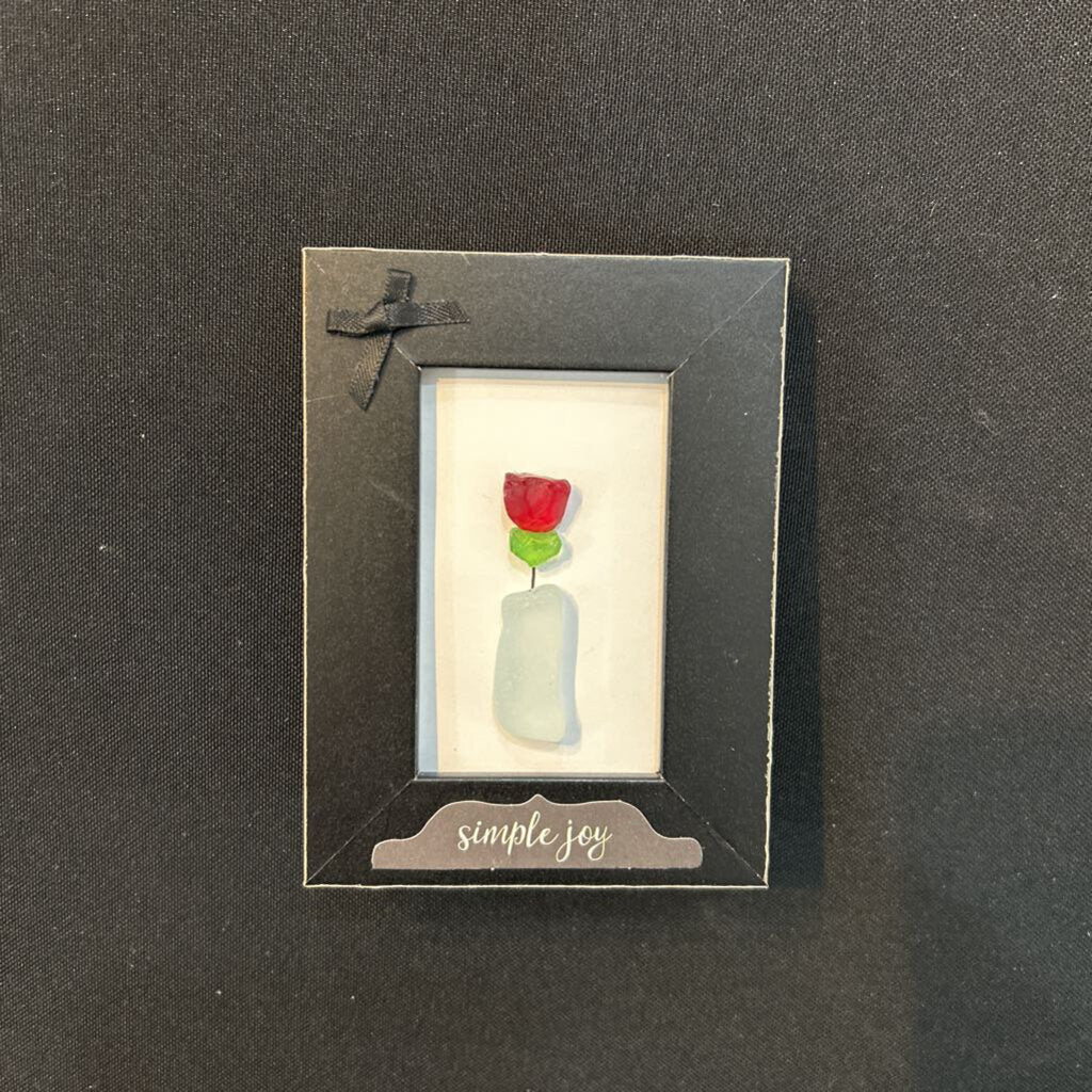 Sm Black Frame Black Bow/Saying Vase/Red Rose Beach Glass