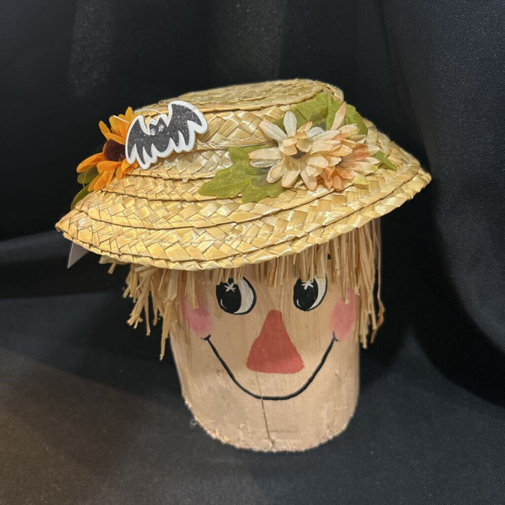 Timber Scarecrow w/Hat & Bat