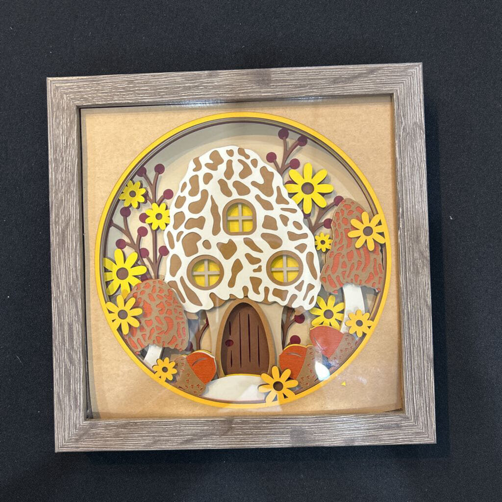 Br Mushroom House Shadowbox