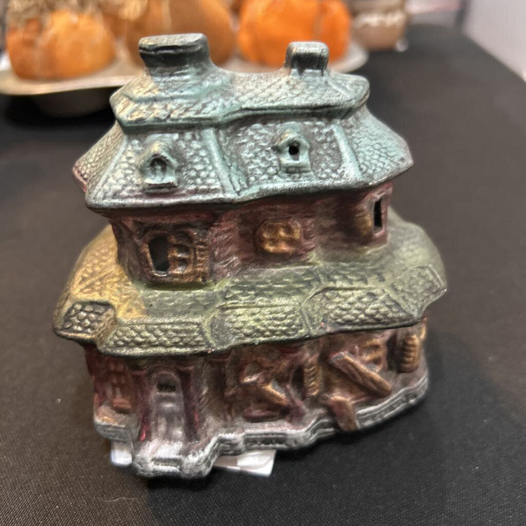 Small Ceramic Light up Haunted House