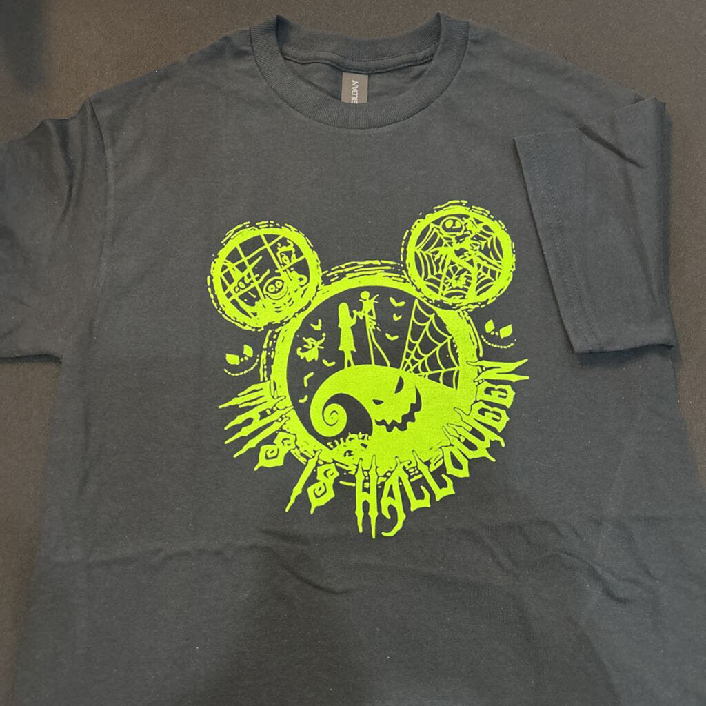 Black Halloween T-shirt