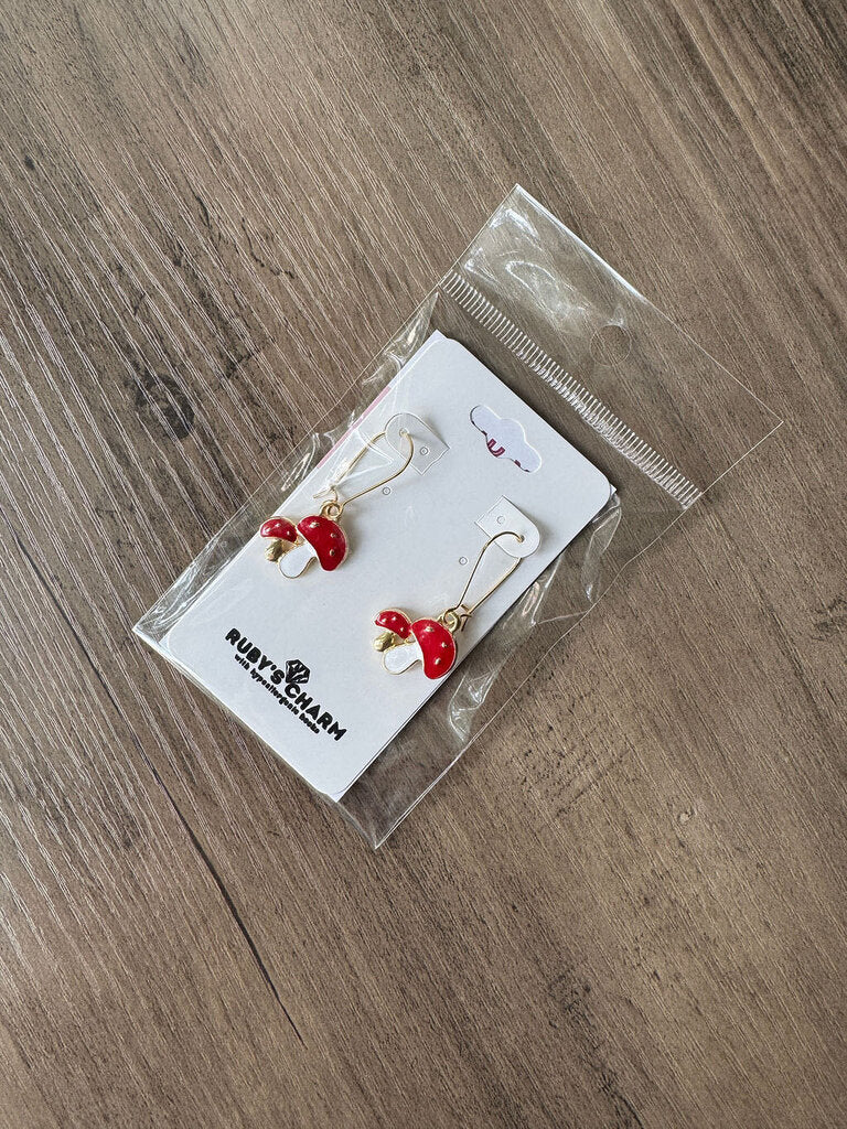 Dangle Earring-Red & White Mushrooms