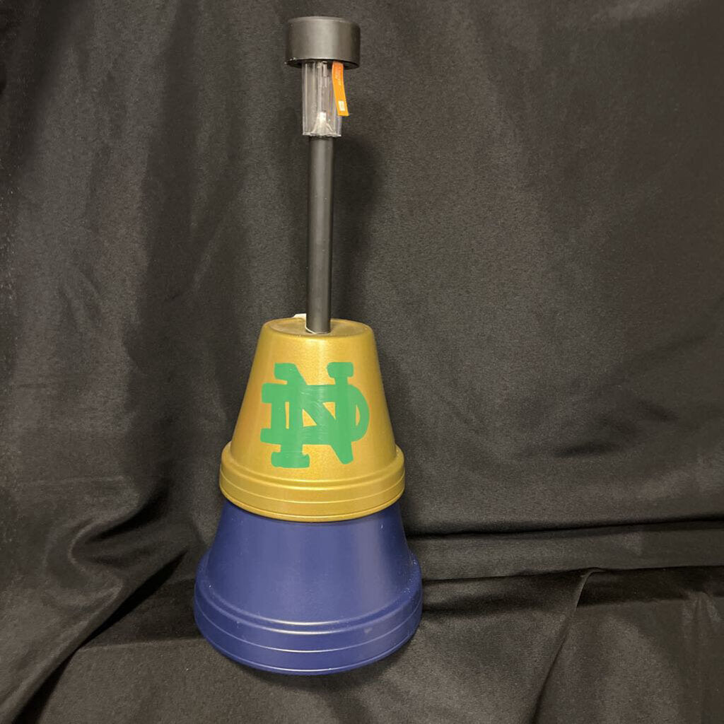 Notre Dame Clay Pot Solar Light