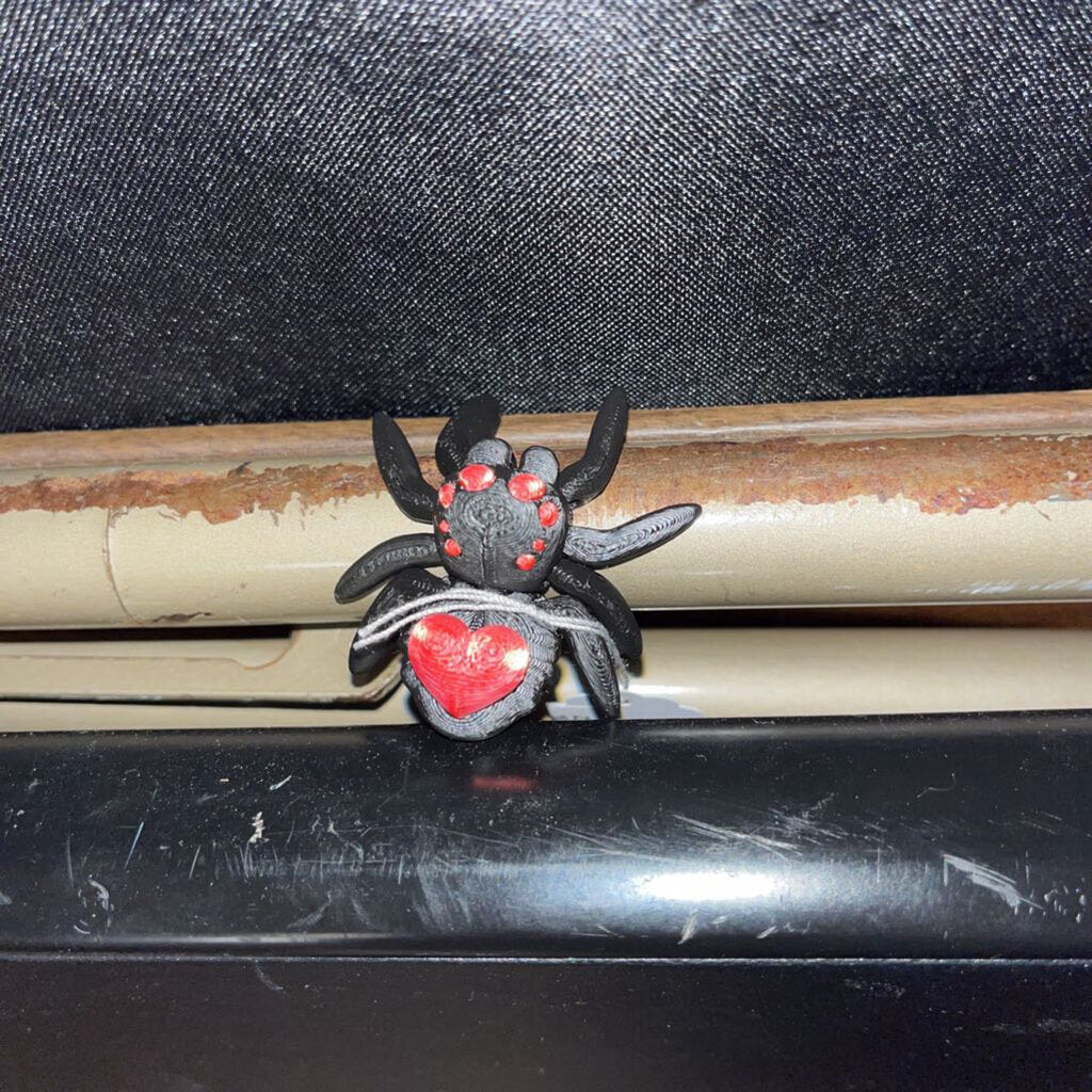 Heart Spider-Small