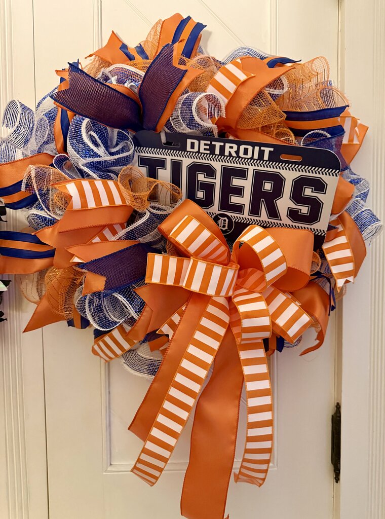 Tigers Wreath