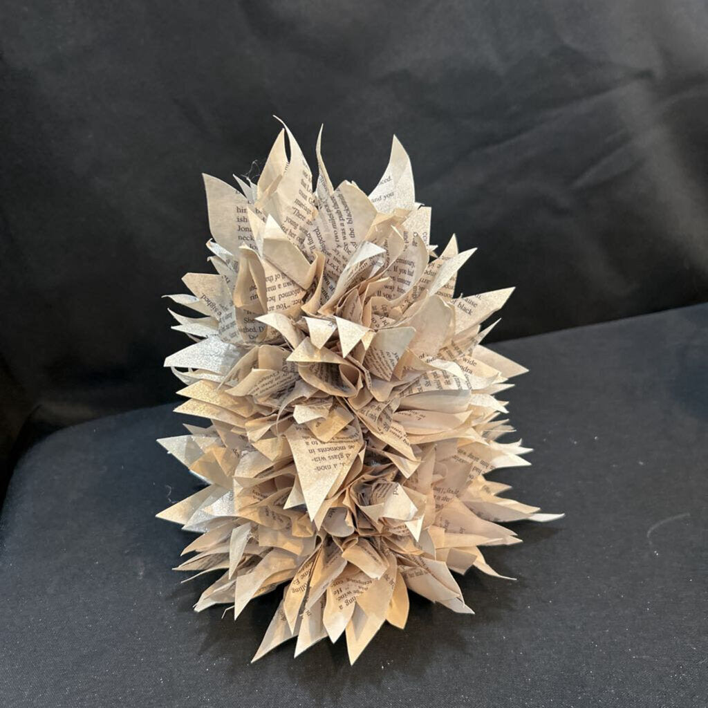 18. Full Pointy Light Up Book Page Christmas Tree