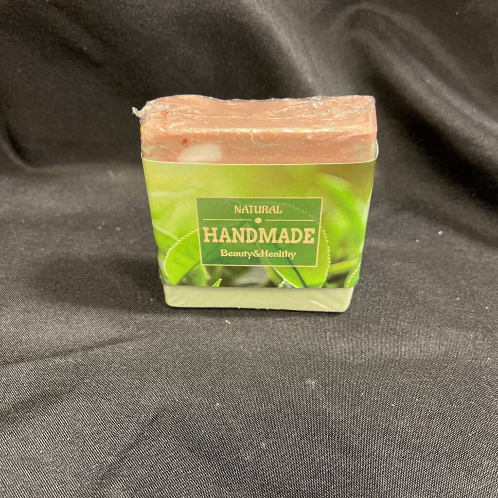 Tobacco Bay Leaf Hint of Pine Goat Milk Soap Bar