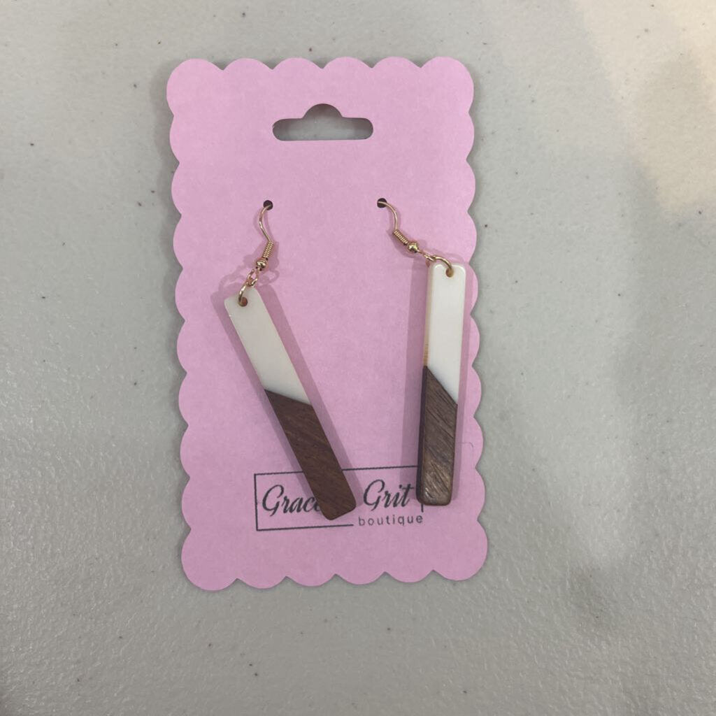 Wood & White Bar Earring