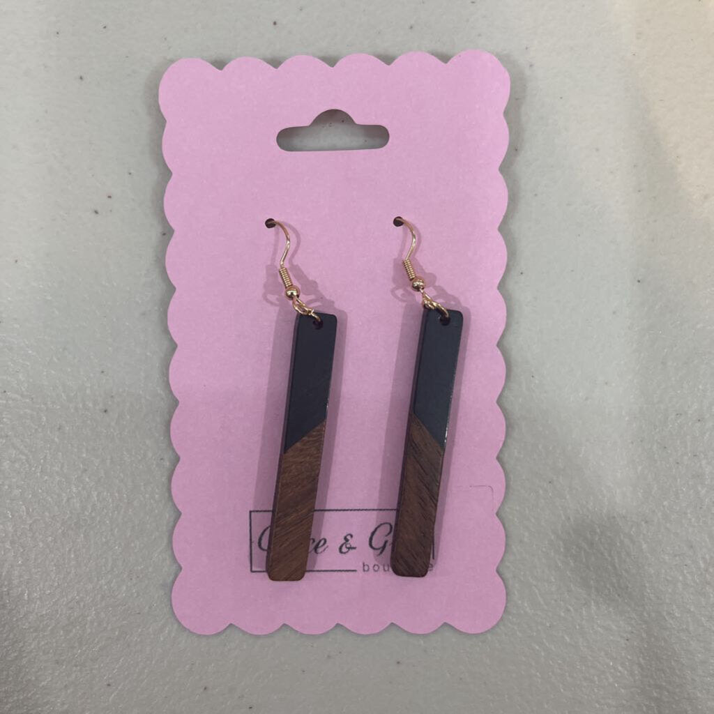 Wood & Black Bar Earring
