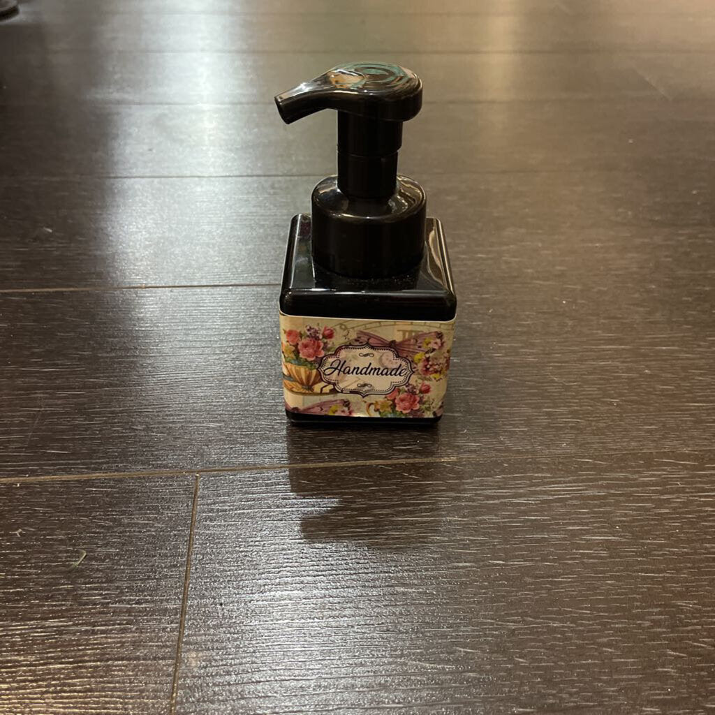 Liquid Soap Rose Square