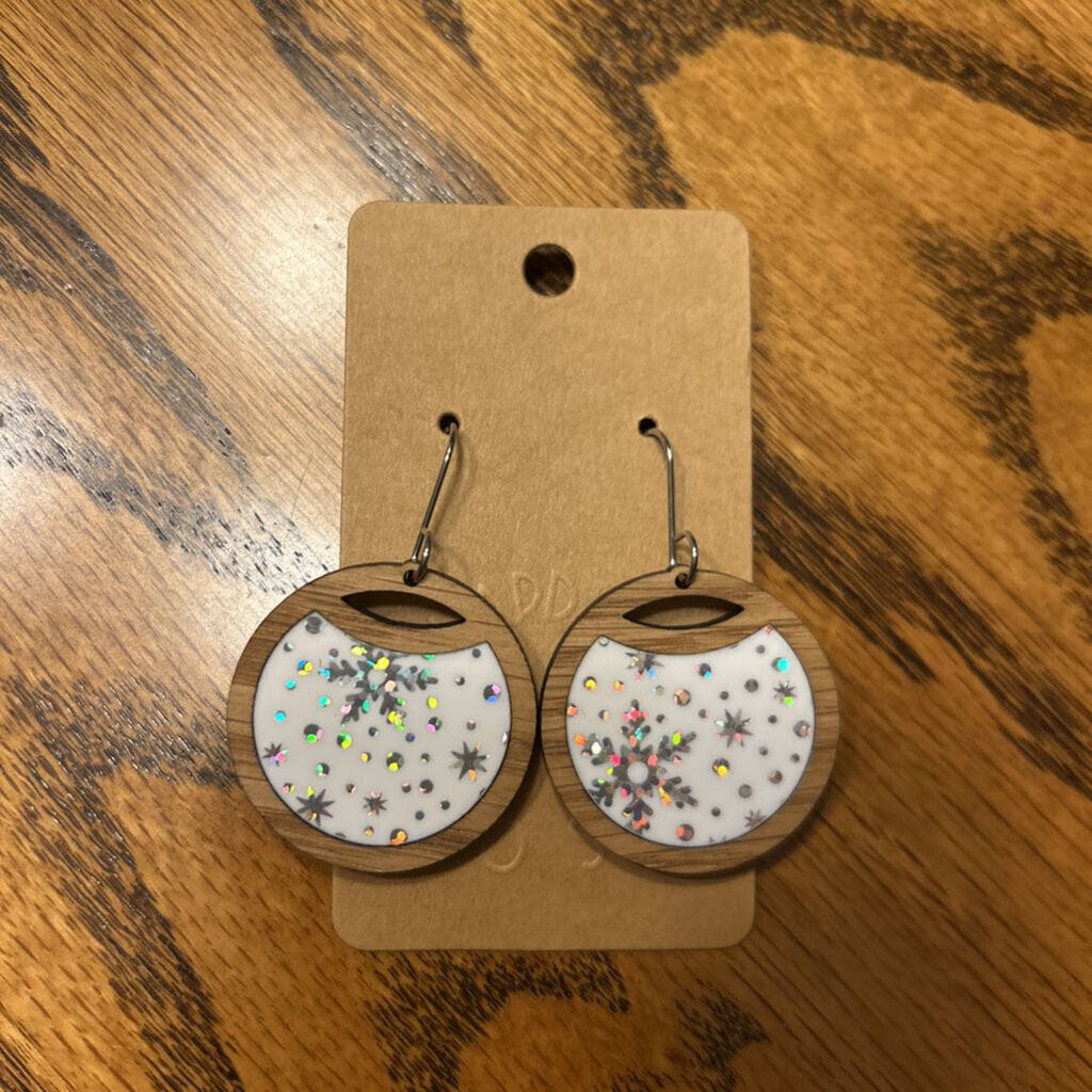 White Holographic Snowflake Inlay Eclipse Earring