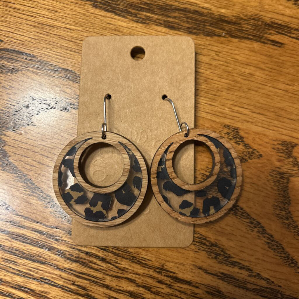 Leopard Circle Inlay Earring