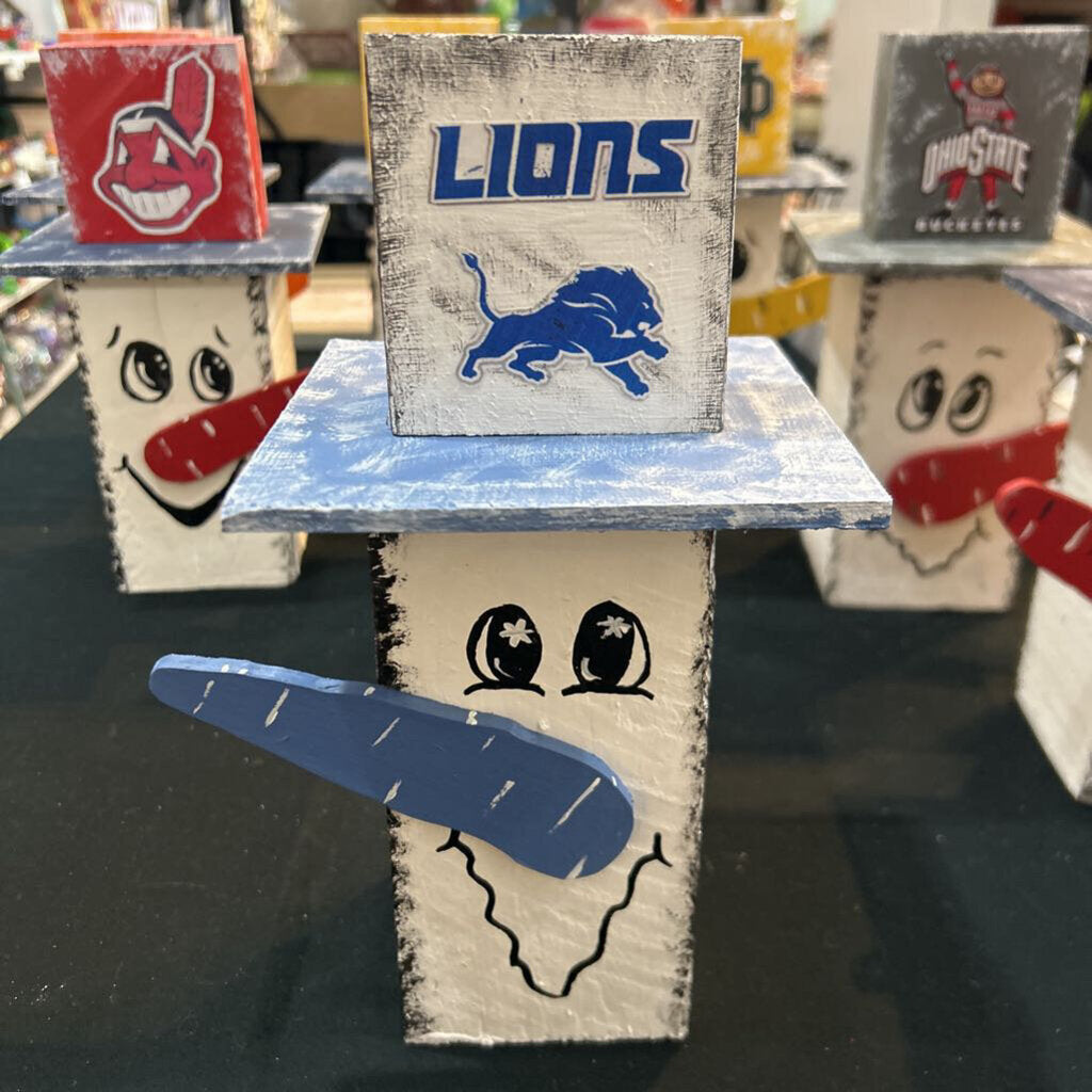 Detroit Lions Timber Snowman