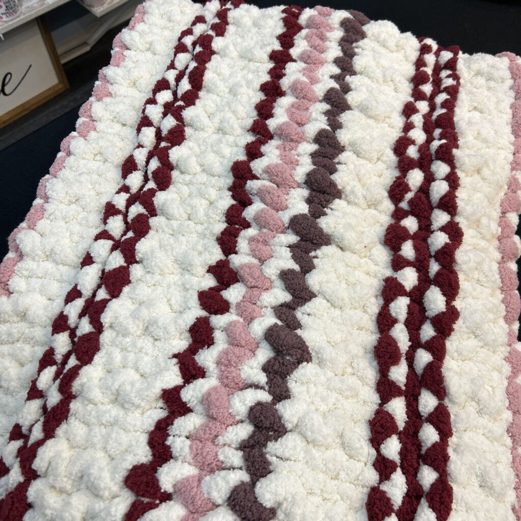 Chunky Blanket, Varigated shades of Mauve, Cream accented pearl Stitching