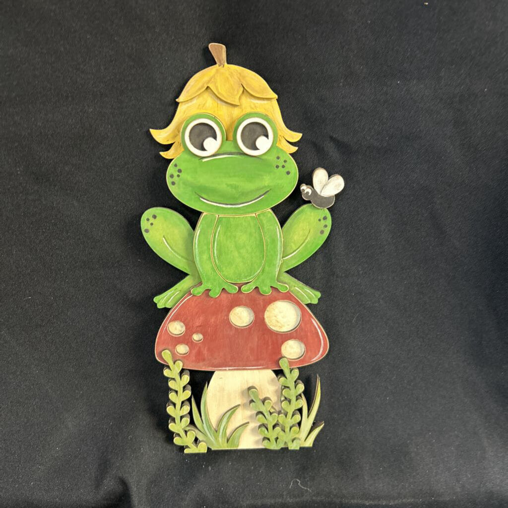 Frog on Mushroom