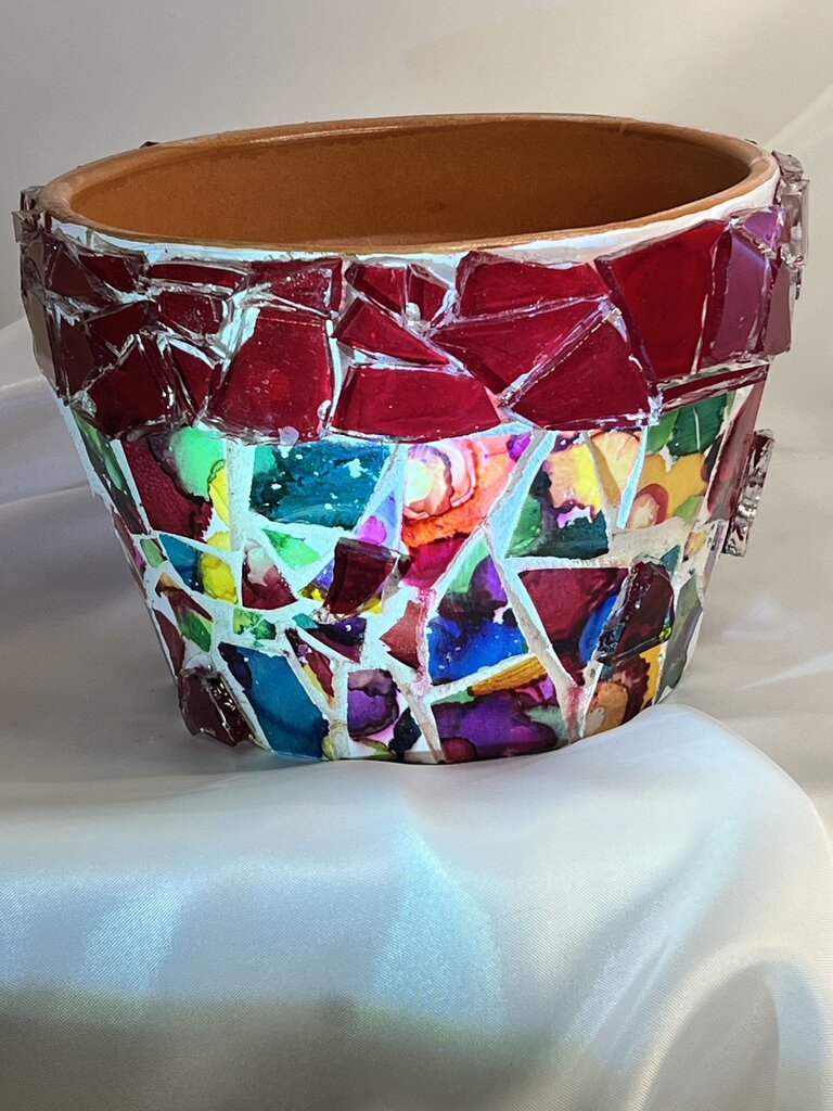 Mosaic Pot red glass w/alcohol ink tiles