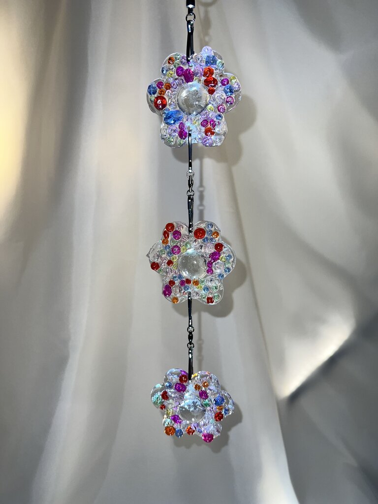 Suncatcher Floral 3 cascading, multi color