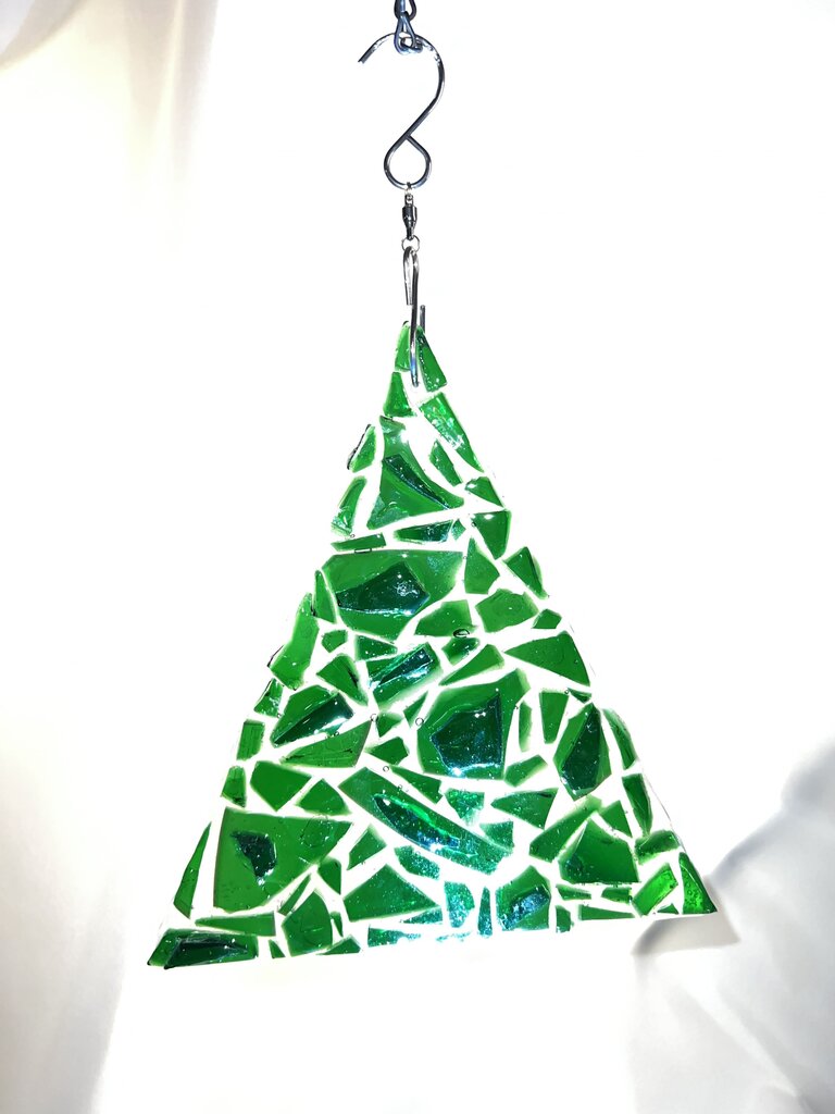 Suncatcher Green Shattered 9in