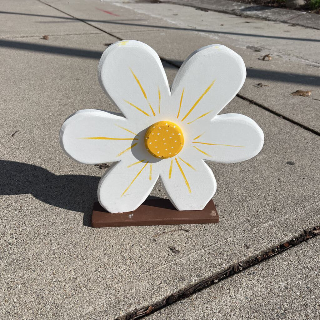 Flower White Med