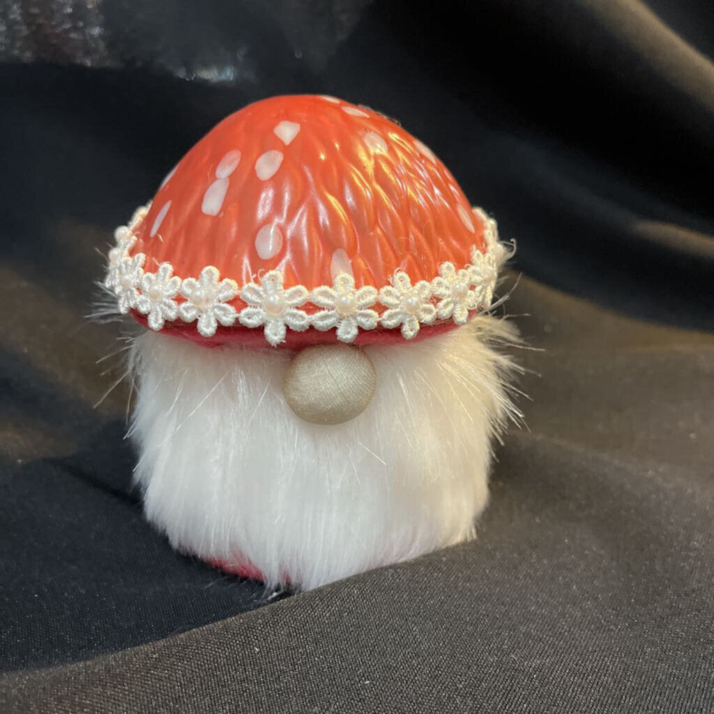 Mushroom Gnome (pink w/flowers)