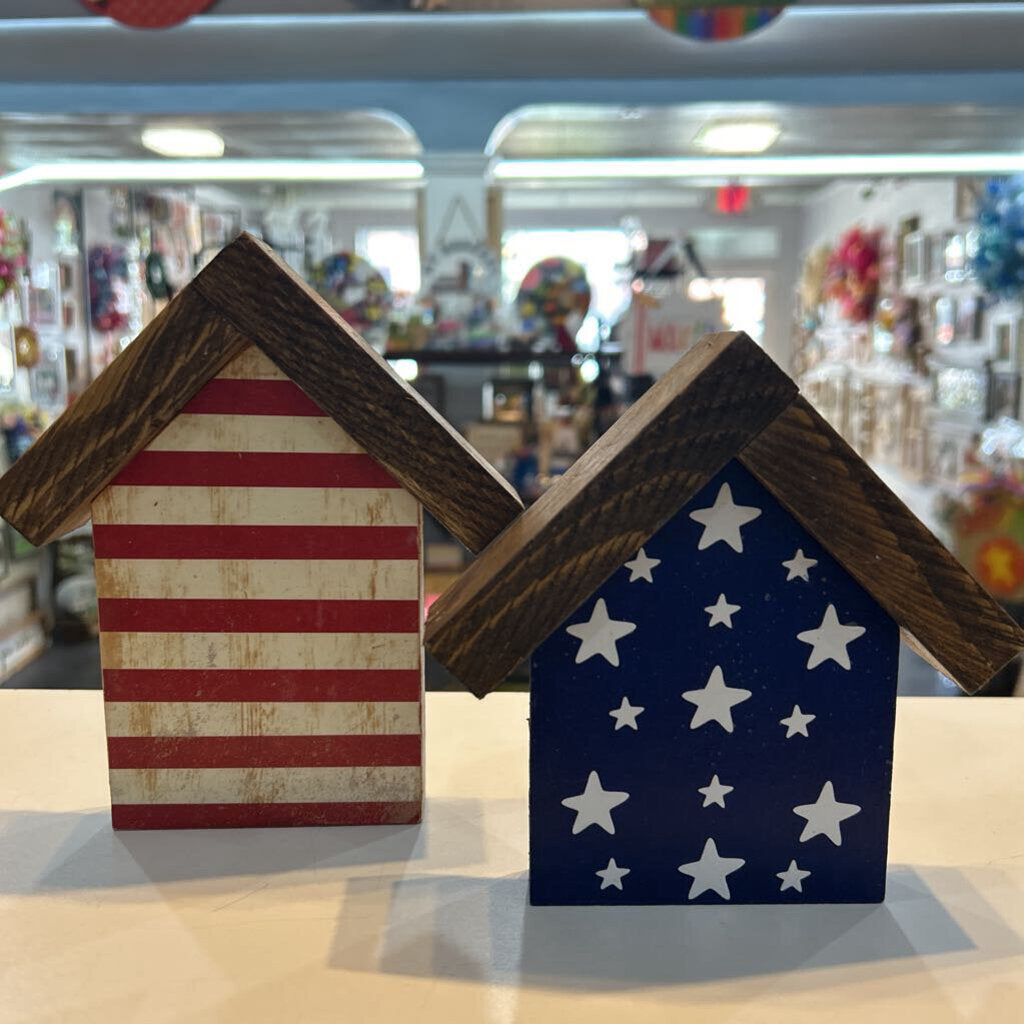 Patriotic House Set of 2 ( stripes 1 and stars 1)
