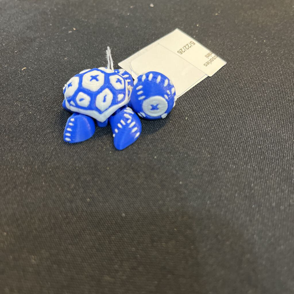 Stitch Turtle mini (blue w/white stitches)