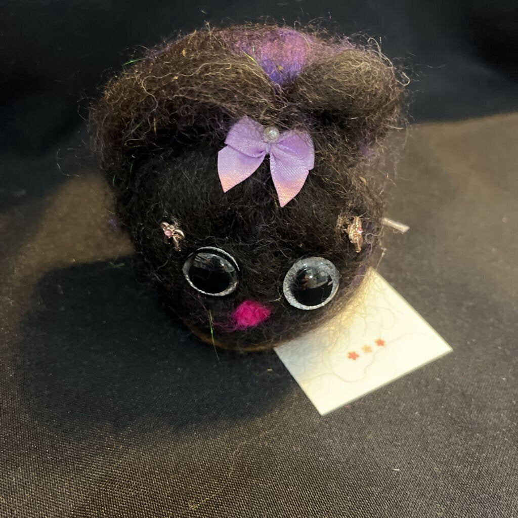 Fat Head (black) w/Lilac Bow