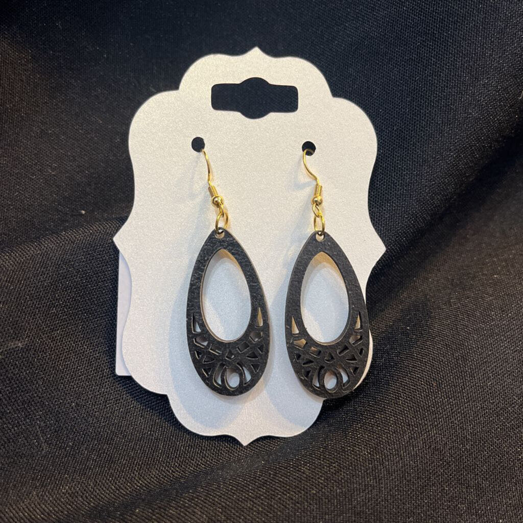 Black Oval Teardrop Earring