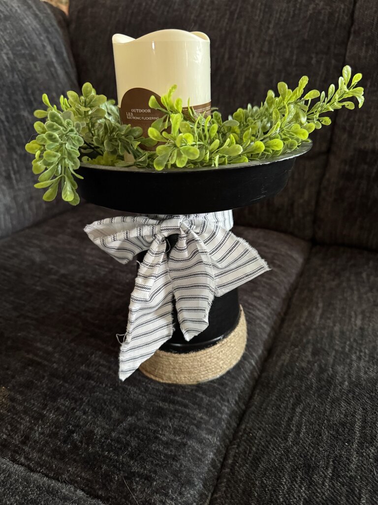 Metal (black) Candle Holder w/candle