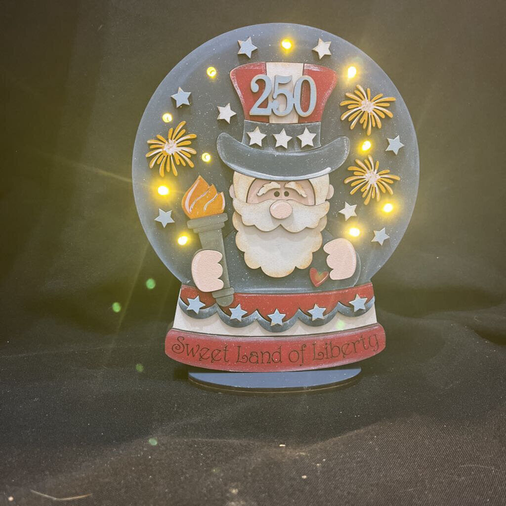 250 Patriotic Gnome Snowglobe Shelf Sitter